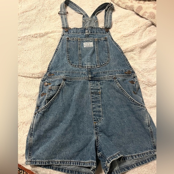 L Levi’s Jean Overall Shorts - Picture 1 of 7